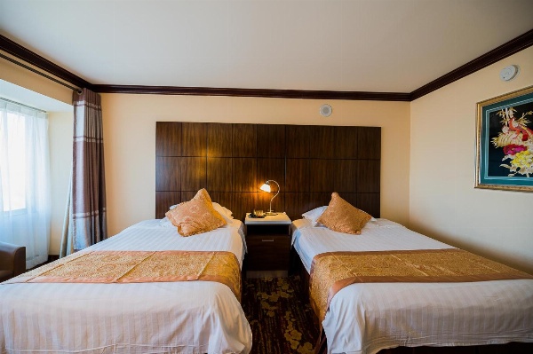 LA Crystal Hotel -Los Angeles-Long Beach Area image 11