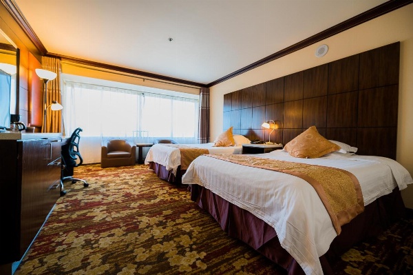 LA Crystal Hotel -Los Angeles-Long Beach Area image 17