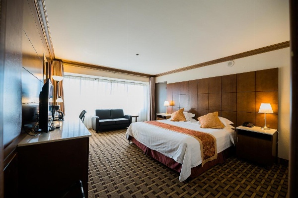 LA Crystal Hotel -Los Angeles-Long Beach Area image 18