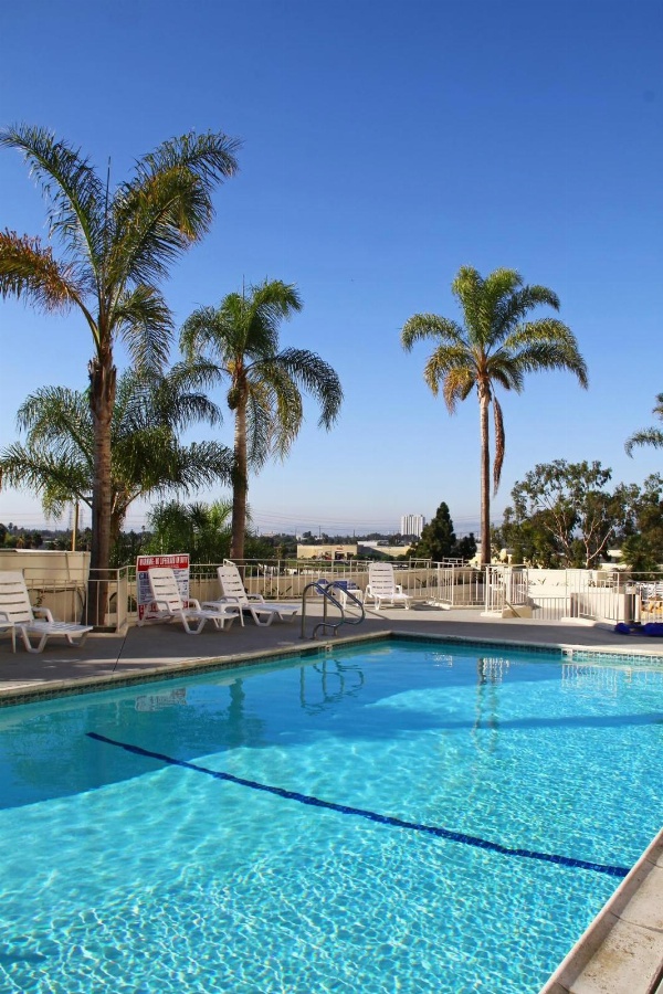 LA Crystal Hotel -Los Angeles-Long Beach Area image 20