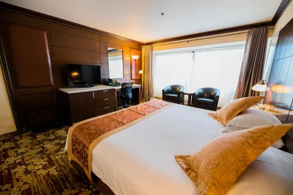 LA Crystal Hotel -Los Angeles-Long Beach Area 9